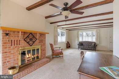 157 Popodickon Dr unit 91, Boyertown, PA 19512 - photo 7