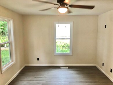 36 Florida Ave, Johnson City, TN 37601 - photo 3