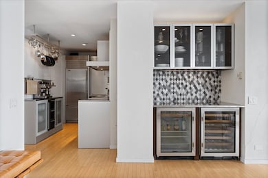 880 N Lake Shore Dr unit 16DH, Chicago, IL 60611 - photo 6