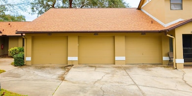 1695 Hamilton Ct, Dunedin, FL 34698 - photo 3