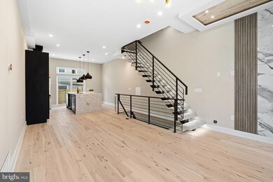 1318 Dorrance St, Philadelphia, PA 19146 - photo 7