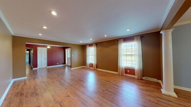 2091 Fairfield Pike, Shelbyville, TN 37160 - photo 4