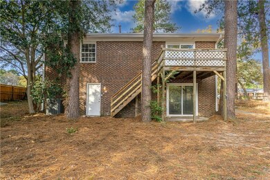 744 Burgoyne Dr, Fayetteville, NC 28314 - photo 2