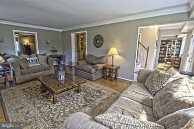 13108 Poplar Tree Rd, Fairfax, VA 22033 - photo 6