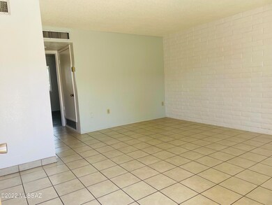 3836 N Park Ave, Tucson, AZ 85719 - photo 5