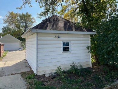 1209 10th Ave SW, Austin, MN 55912 - photo 4