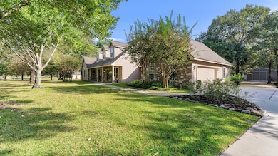 8199 Hills Pkwy, Montgomery, TX 77316 - photo 3