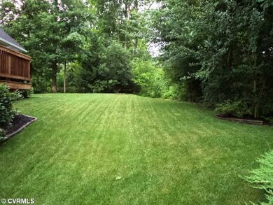 Yard/Garden - Pic 2 - Private Back Yard