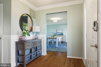 509 Cindy Ct, Sterling, VA 20164 - photo 2