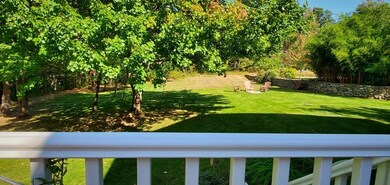 147 Johnny Appleseed Ln, Leominster, MA 01453 - photo 6