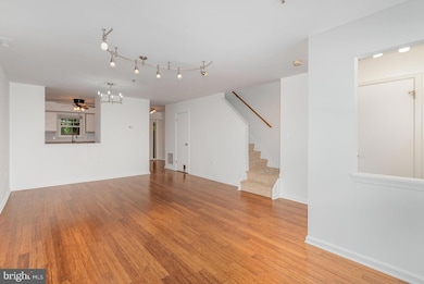 509 Mcmanus Way unit T509, Towson, MD 21286 - photo 3