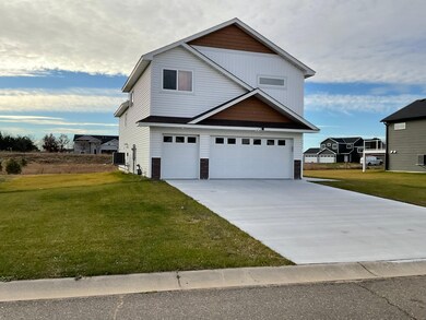 4634 9th St NE, St. Cloud, MN 56304 - photo 2