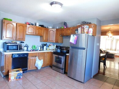 318 William St, Fall River, MA 02721 - photo 4