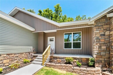 57 Overton Dr, Bella Vista, AR 72714 - photo 2