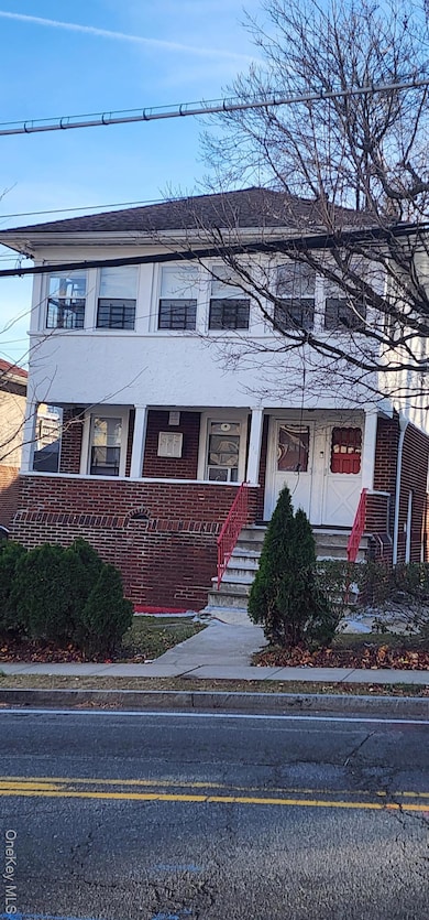 114 Lincoln Ave, New Rochelle, NY 10801 - photo 2