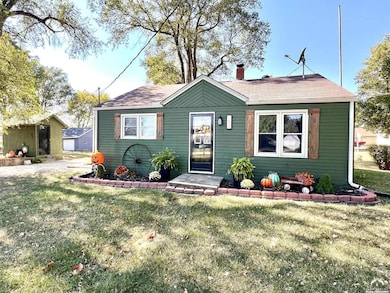 104 4th St, Winchester, KS 66097 - photo 3