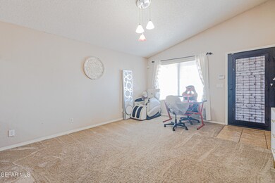 14332 Desert Sage Dr, Horizon City, TX 79928 - photo 3