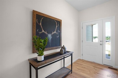 186 Hank's Close unit 186 STB, Washington, MO 63090 - photo 3