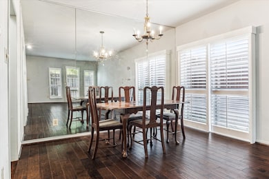 Dining Area - Well lit dining area that opens to t