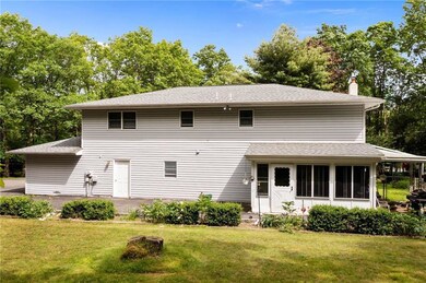 1274 Grand Mesa Dr, Effort, PA 18330 - photo 5