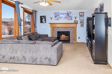 06-Living Room_DMD_6288