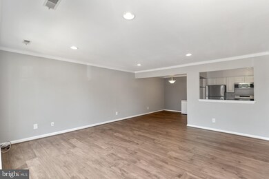 11324 Appledowre Way, Germantown, MD 20876 - photo 3