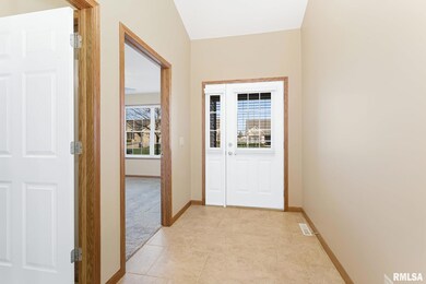 1751 Stone Gate Cir, Davenport, IA 52807 - photo 3