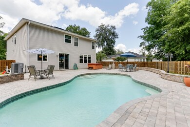 02 Pool View 2