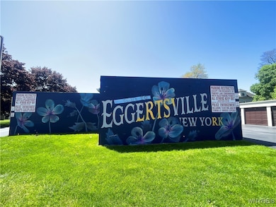  Welcome to Eggertsville!