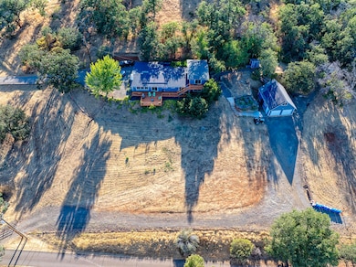 6251 Ventura Ln, Central Point, OR 97502 - photo 3