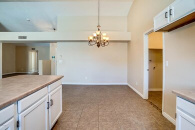 130 W Ivyglen St, Mesa, AZ 85201 - photo 6
