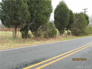 845 Elmwood Rd, Statesville, NC 28625 - photo 2