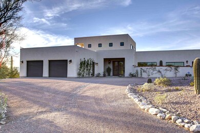 5323 N Camino Real__5