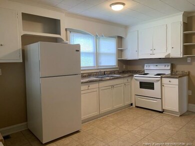 507 Roxie Ave, Fayetteville, NC 28304 - photo 4