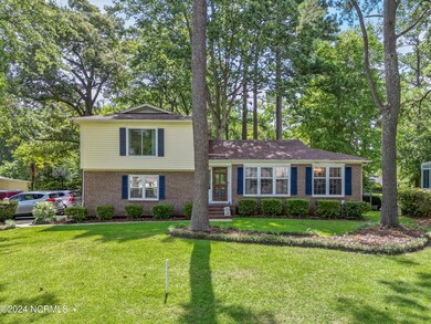 614 Clover Dr, Jacksonville, NC 28546 - photo 4