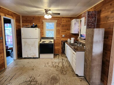 1616 E 36th St, Marion, IN 46953 - photo 2