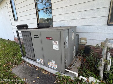 1973 Mango St NE, Palm Bay, FL 32905 - photo 4