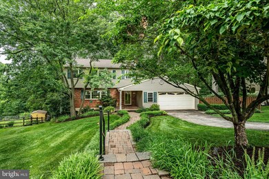 769 Mockingbird Ln, Norristown, PA 19403 - photo 2