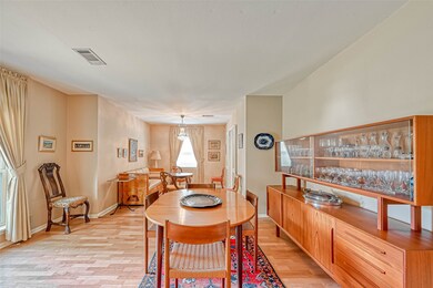 14015 Queensbury Ln, Houston, TX 77079 - photo 6