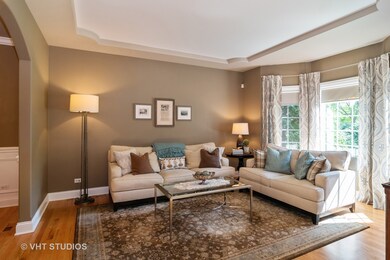 350 N Myrtle Ave, Elmhurst, IL 60126 - photo 2