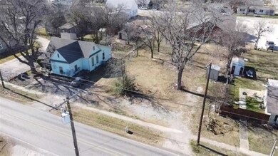 308 N Louisiana Dr, Celina, TX 75009 - photo 3