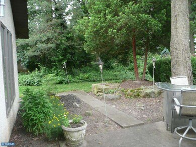 7 Sugar Maple Ln, Horsham, PA 19044 - photo 4