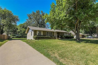 11911 W 64th St, Shawnee, KS 66216 - photo 3