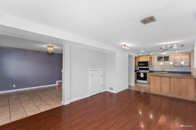 13757 Macadam Rd S, Tukwila, WA 98168 - photo 5