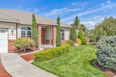 131 Spanish Bay Ct, Eagle Point, OR 97524 - photo 4