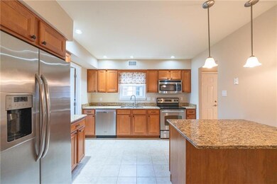 2859 Rolling Green Place, Macungie, PA 18062 - photo 6