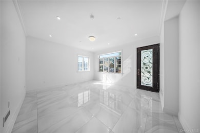 71-39 166th St, Fresh Meadows, NY 11365 - photo 6