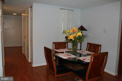 2107 Old Landing Way, Woodbridge, VA 22191 - photo 2