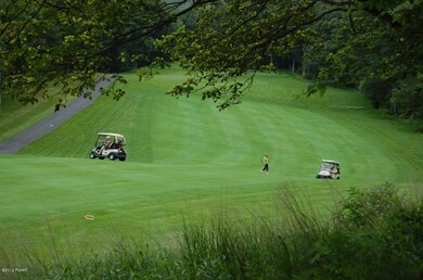 204 Broadmoor Dr, Hawley, PA 18428 - photo 7