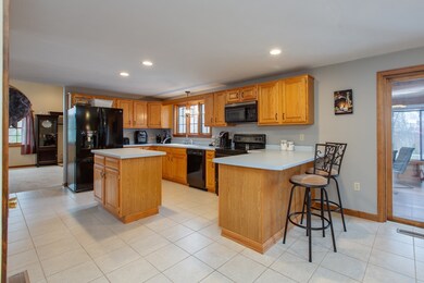 1 Diamond Dr, Derry, NH 03038 - photo 7